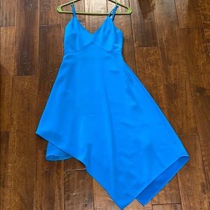 Alice + Olivia V-Neck MIDI Length Dress